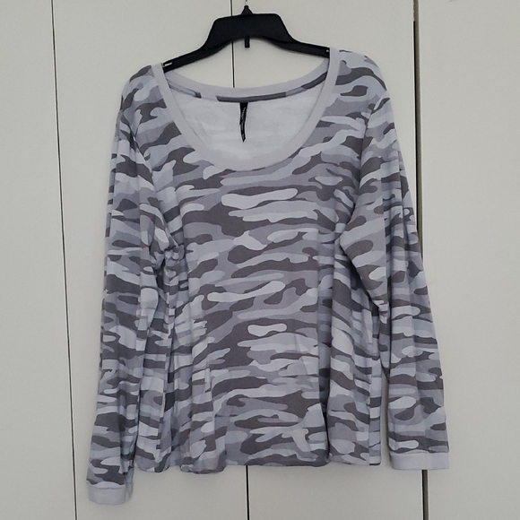 torrid Tops - Torrid Gray and White Relaxed Long Sleeve Hoodie With Drawstring Button Pant